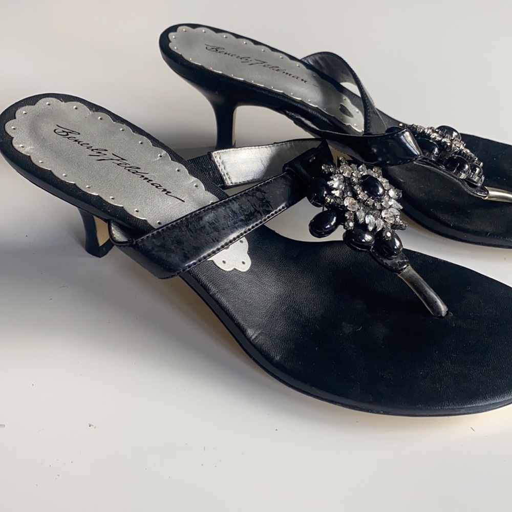 Decorative Kitten heel sandals